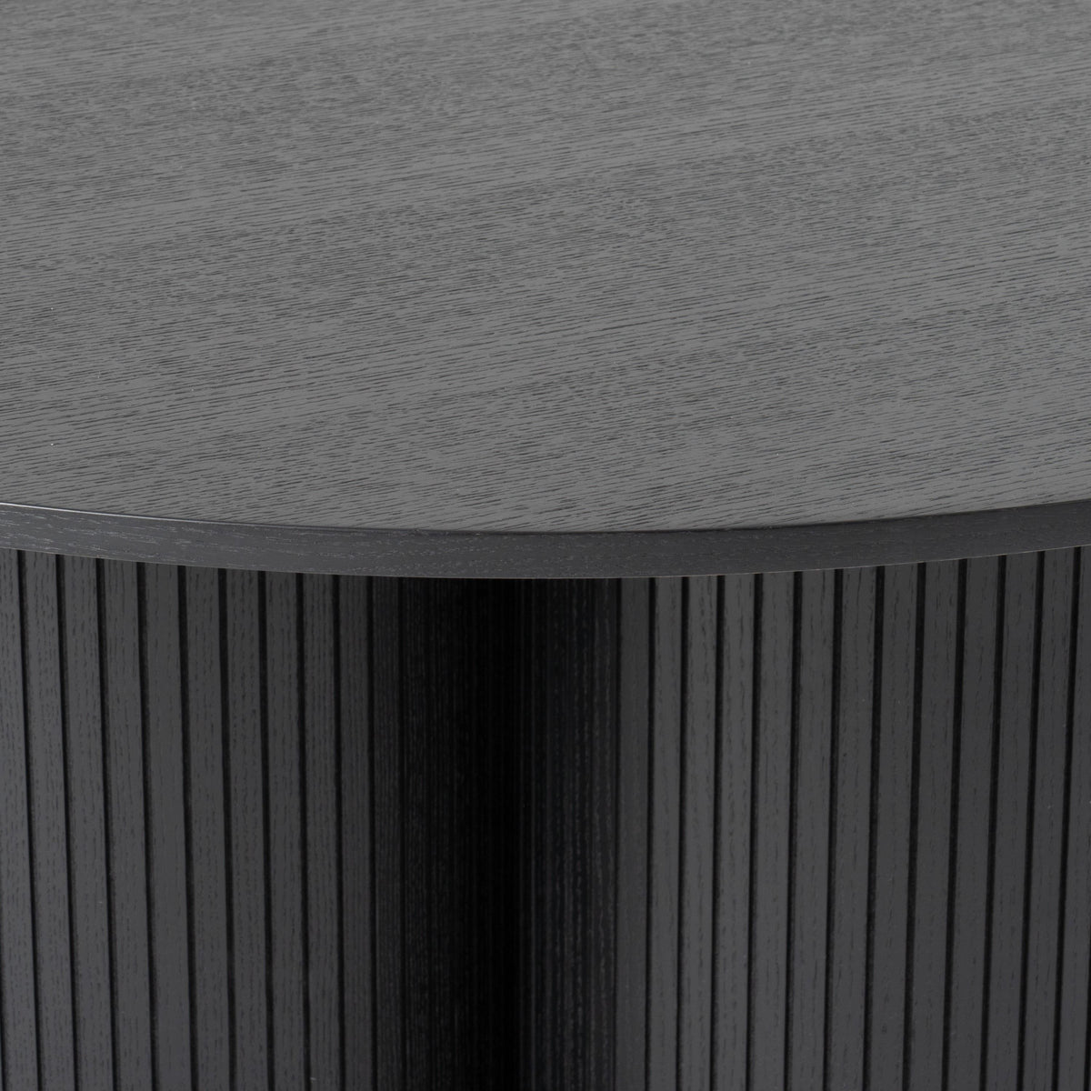 MODERN BLACK OAK ROUND DINING TABLE 3646-VIG