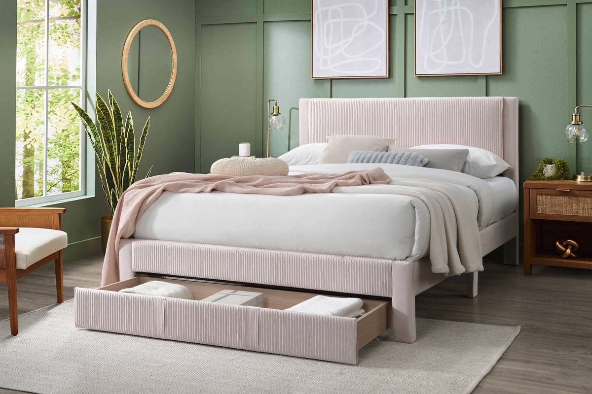 Queen Bed - Light Pink