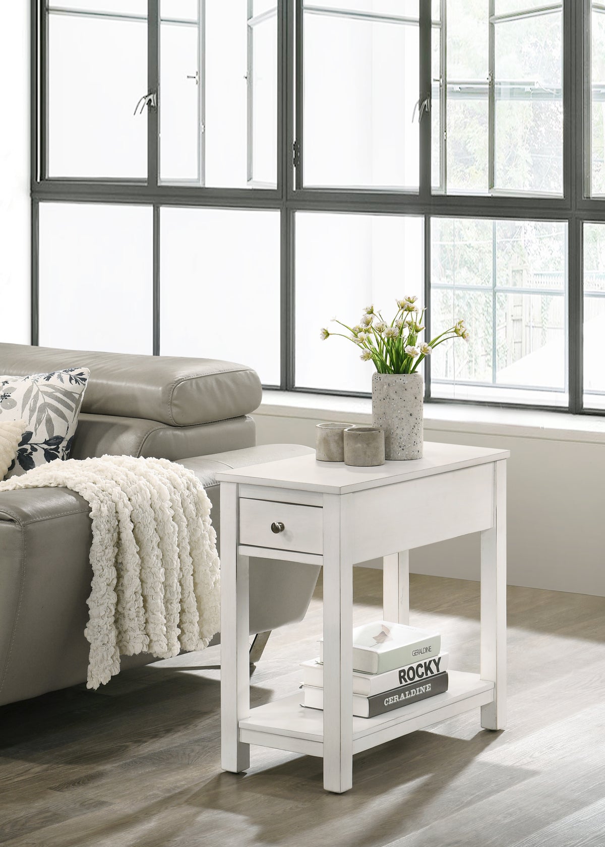 NOAH END TABLE WITH DRAWER-NC