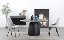 Load image into Gallery viewer, BLACK OAK ROUND DINING TABLE 3630-VIG