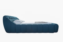 Load image into Gallery viewer, QUEEN BED 81886A/81887 VIG