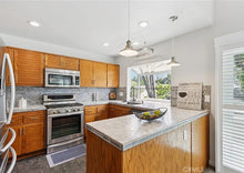 Load image into Gallery viewer, MCBEAN PKWY SANTA CLARITA