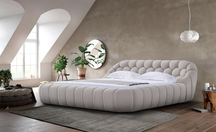 QUEEN BED FRAME 81781/81782 VIG
