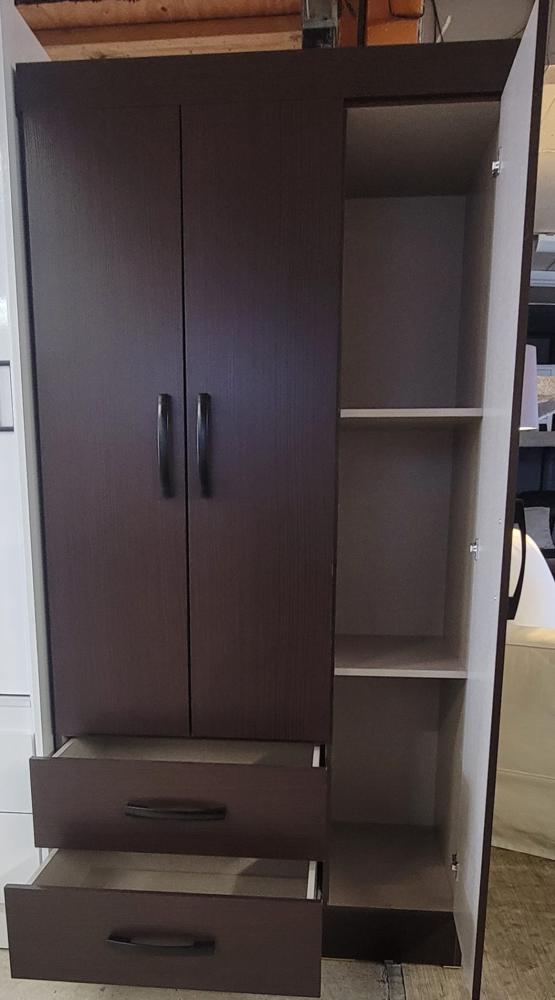 3 DOOR WARDROBE CB553/CBF