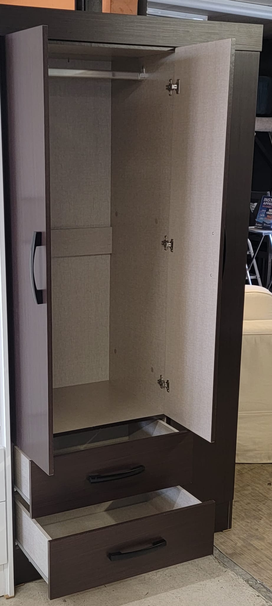 3 DOOR WARDROBE CB553/CBF