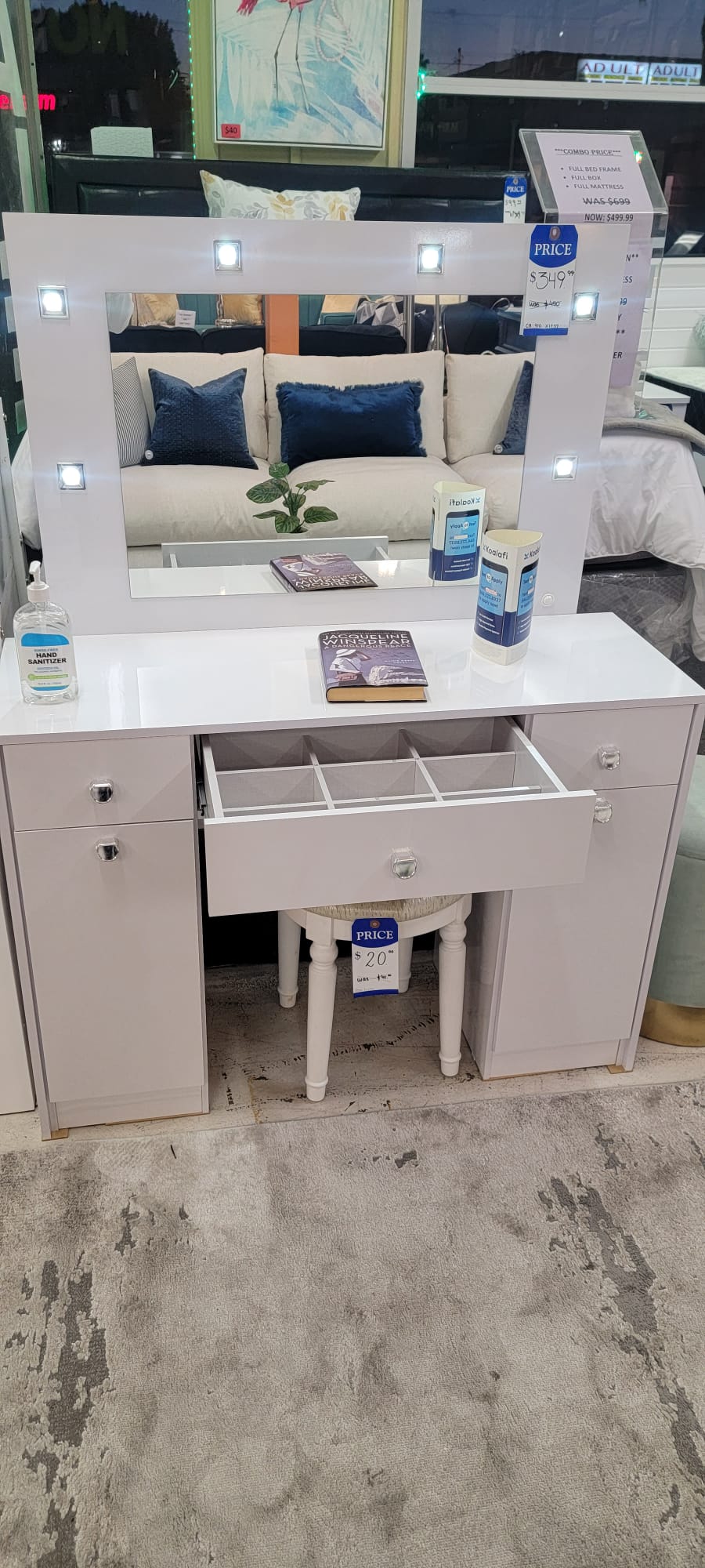VANITY CB910-CBF