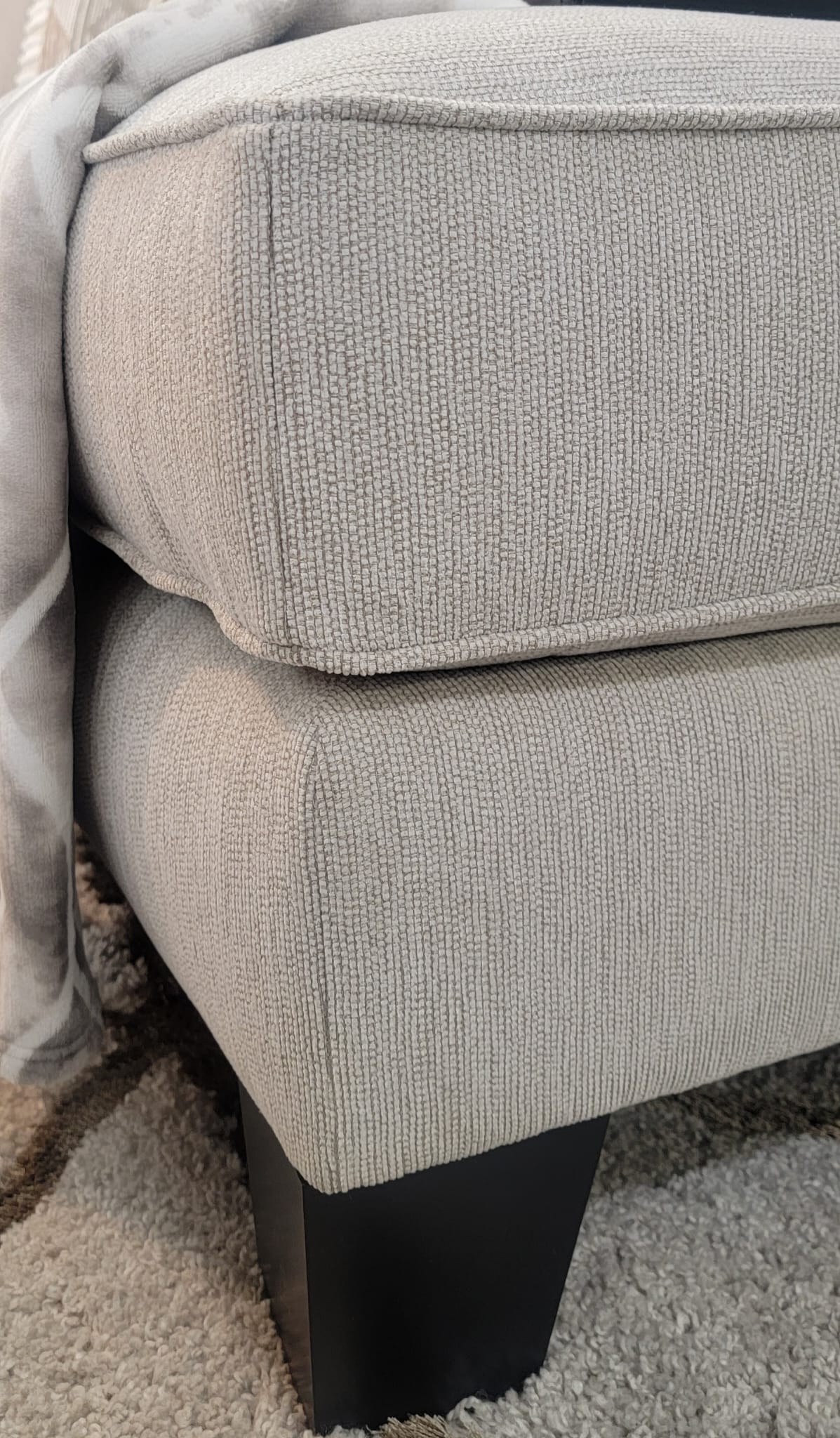 SOFA CHAISE BEND-IVORY WFI