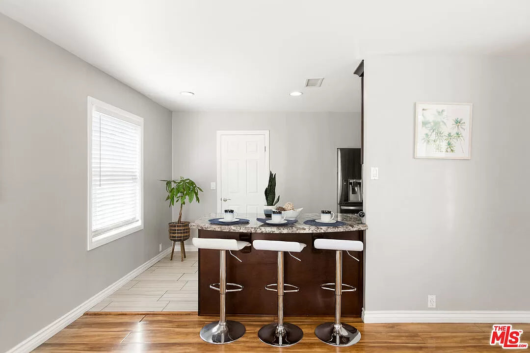 Alcove Ave, North Hollywood