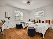 Load image into Gallery viewer, TUJUNGA PROJECT