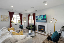 Load image into Gallery viewer, SANTA CLARITA PROJECT