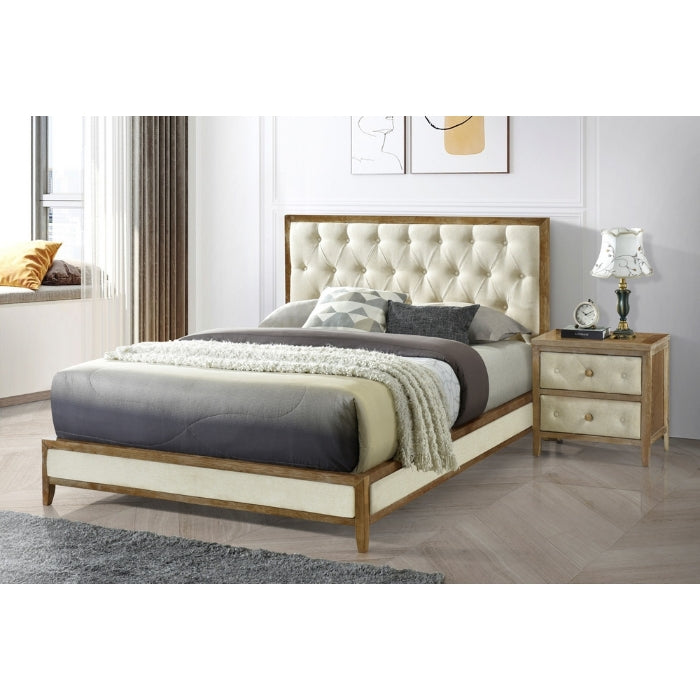 HM1378WL-1* -- Queen Platform Bed, Wired Brush, Walnut Finish