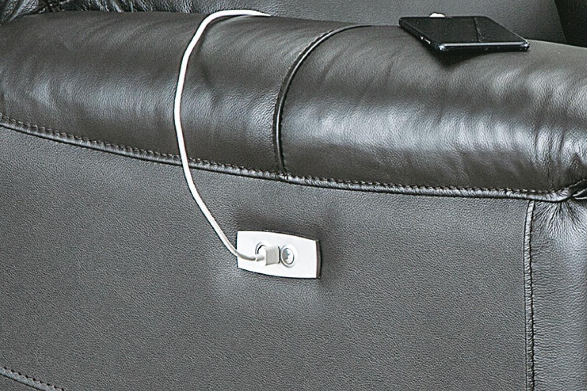 Power Motion Sectional 86752-POU