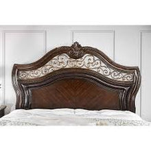 Load image into Gallery viewer, 4 PCS QUEEN BEDROOM SET 7311-FOA