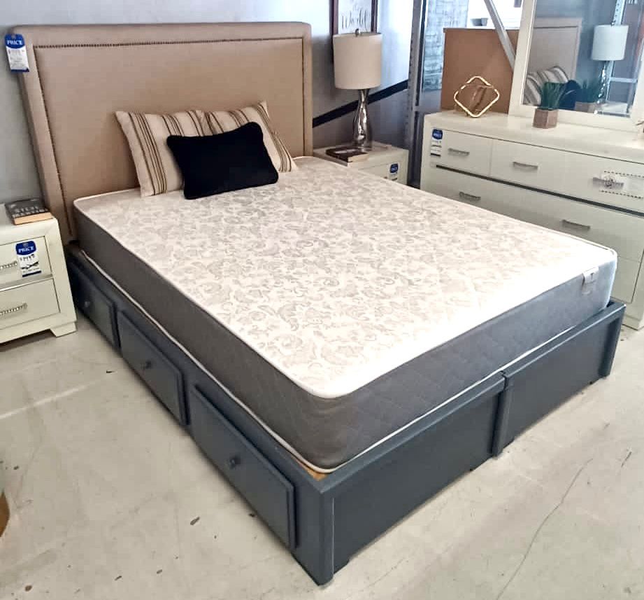 CHEST BED WITH DRAWERS AND FREE MATTRESS