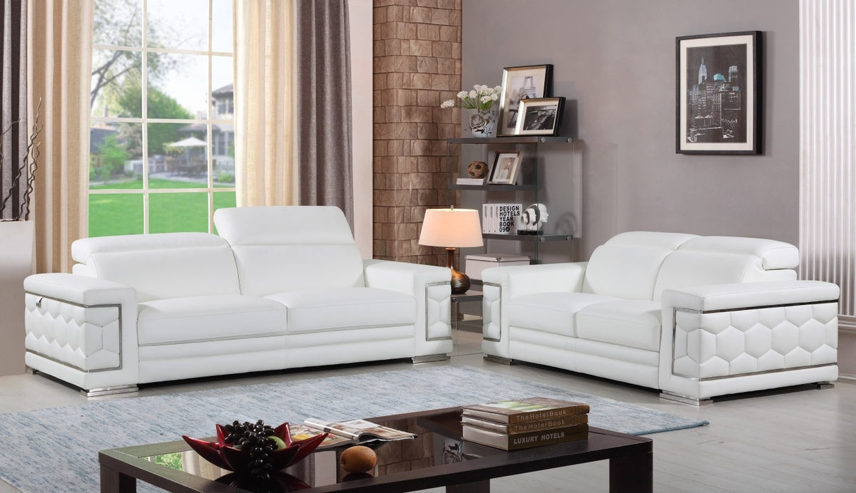 2PCS WHITE SOFA AND LOVESEAT #692GU