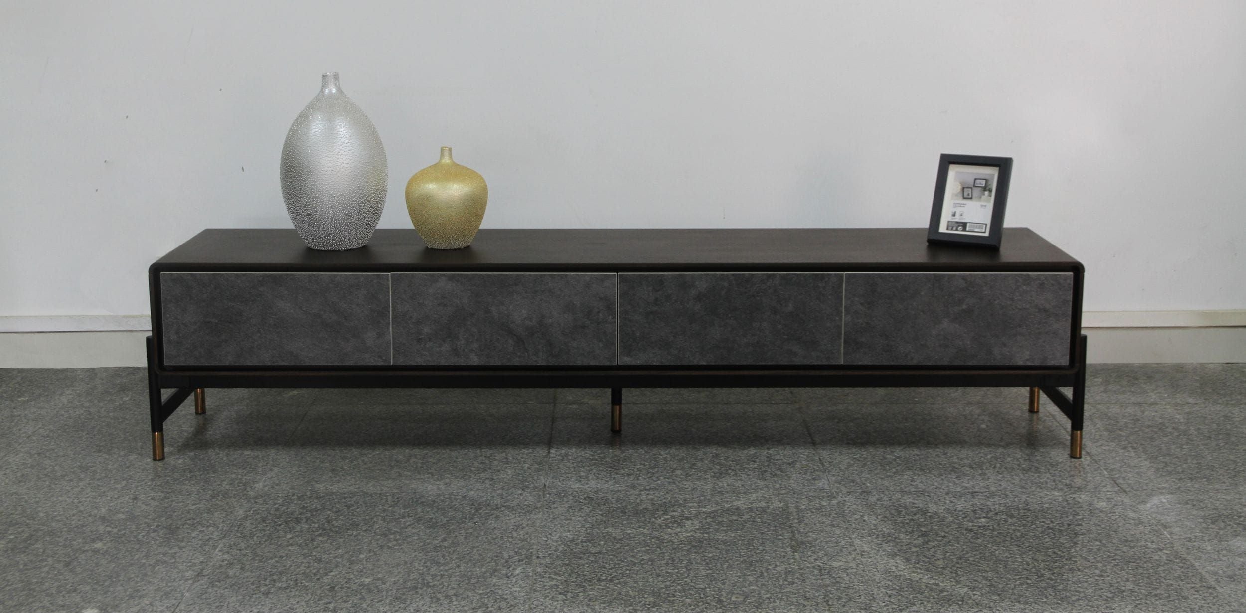 TV STAND GABRIELLE V.I.G