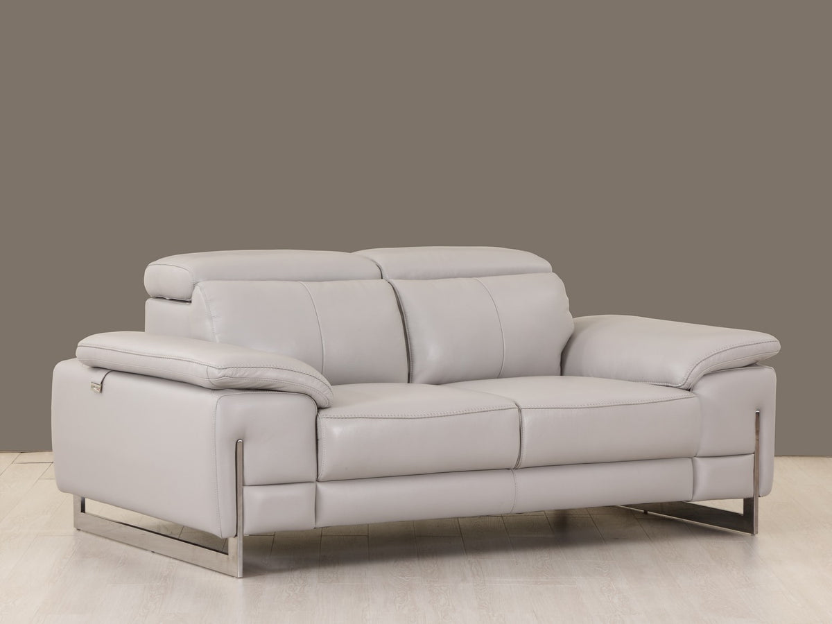 2PCS LIGHT GRAY SOFA AND LOVESEAT #636GU